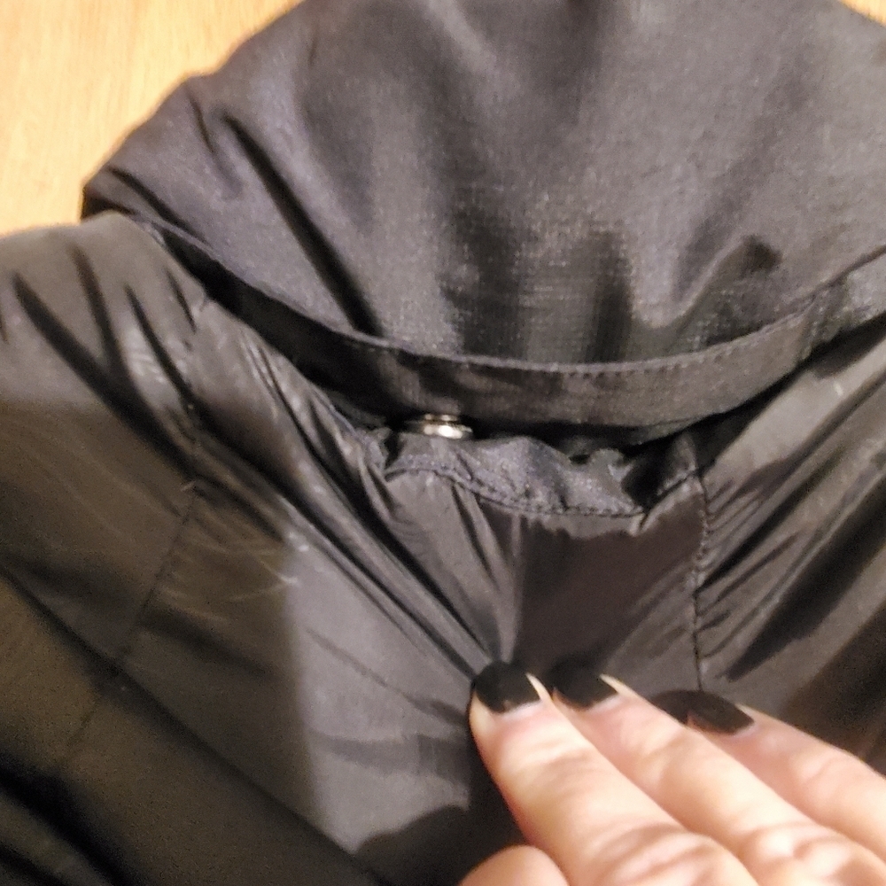 Eddie Bauer Womens Med. Down Jacket. Black. Puffer. Full Zip - Picture 11 of 15